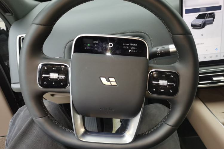 Used Li Auto L8 2025 Ultra Smart Refreshed Edition Steering Wheel