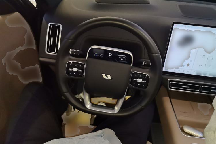 Used Li Auto L8 2025 Ultra Smart Refreshed Edition Steering Wheel