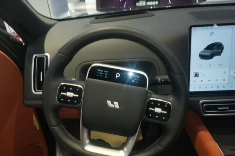 Used Li Auto L8 2025 Max Smart Refresh Edition Steering Wheel
