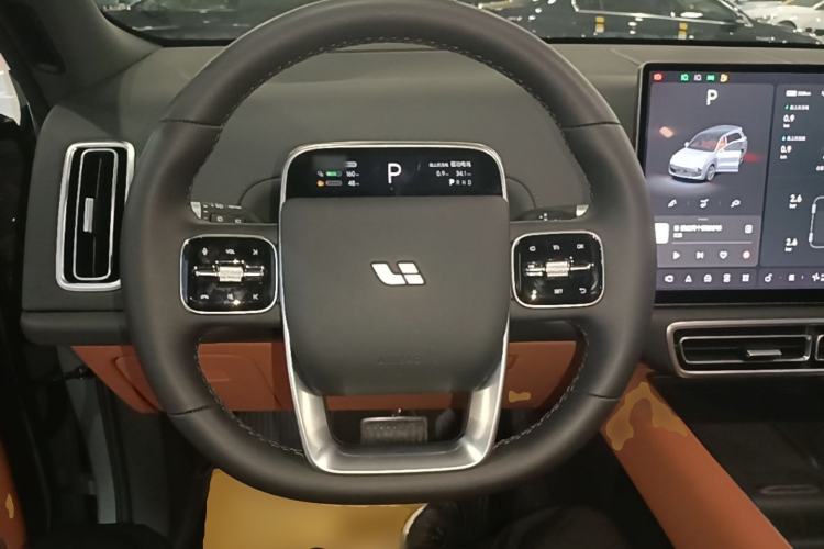 Used Li Auto L8 2025 Max Smart Refresh Edition Steering Wheel