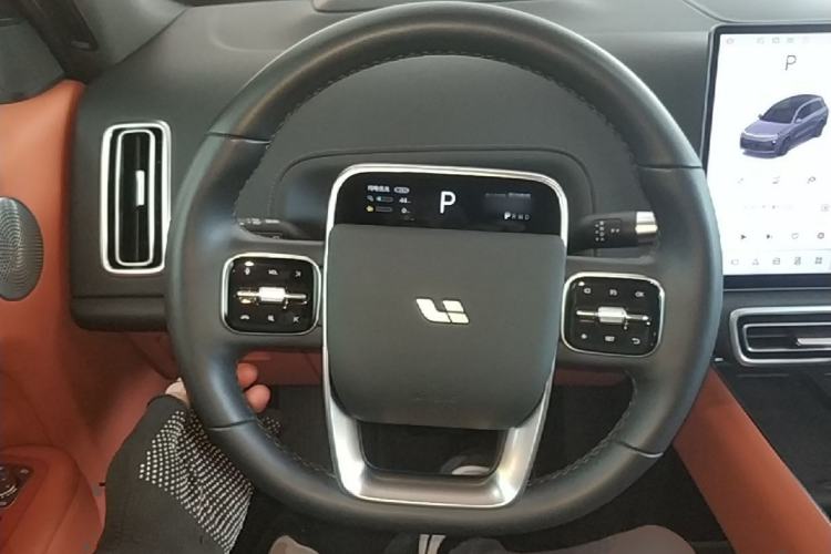 Used Li Auto L8 2025 Max Smart Refresh Edition Steering Wheel
