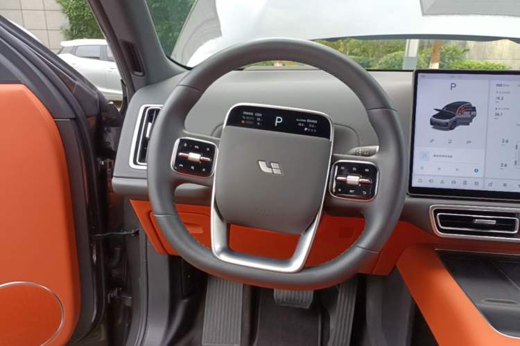 Used Li Auto L8 2025 Max Smart Refresh Edition Steering Wheel