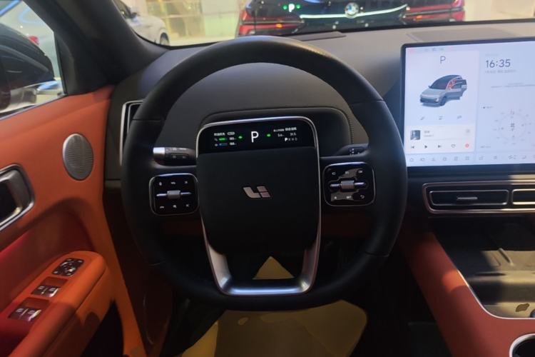Used Li Auto L8 2025 Max Smart Refresh Edition Steering Wheel