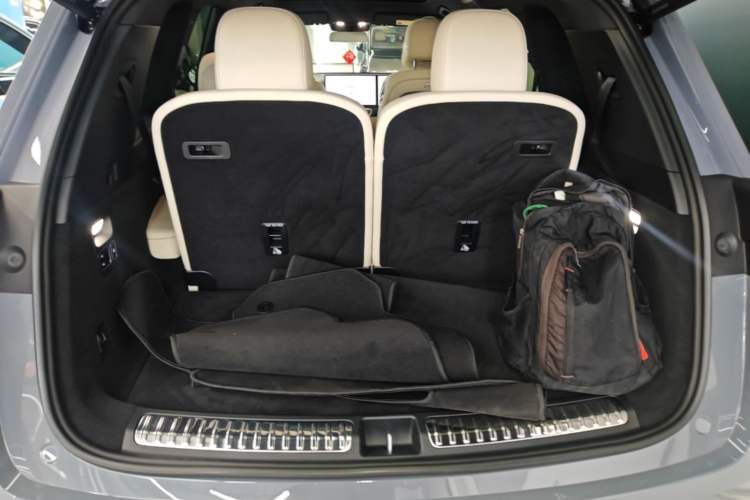 Used Li Auto L8 2025 Ultra Smart Refreshed Edition Trunk