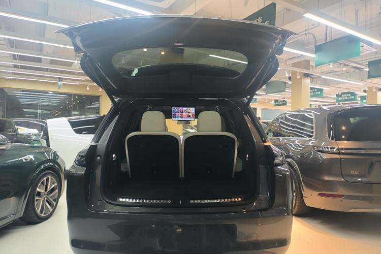 Used Li Auto L8 2025 Ultra Smart Refreshed Edition Trunk