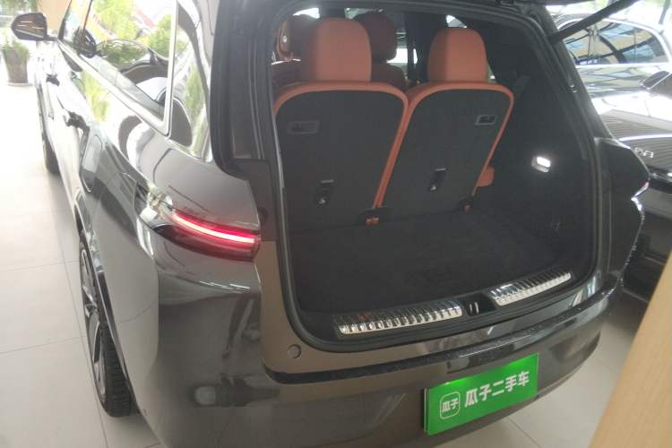 Used Li Auto L8 2025 Ultra Smart Refreshed Edition Trunk