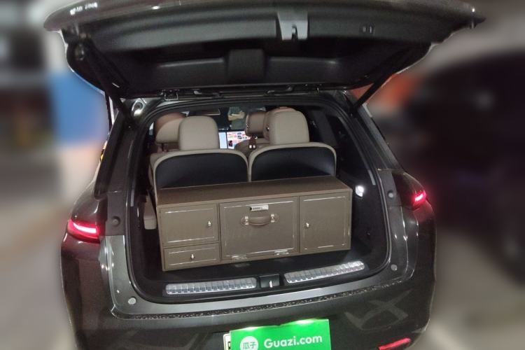 Used Li Auto L8 2025 Max Smart Refresh Edition Trunk