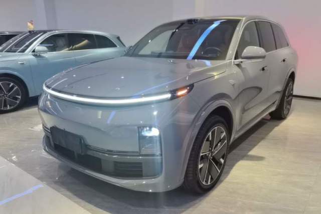 Used Li Auto L8 2025 Max Smart Refresh Edition