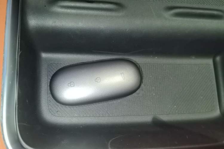 Used Li Auto L8 2025 Max Smart Refresh Edition Vehicle Key
