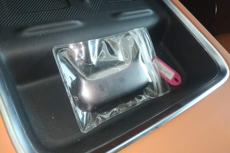 Used Li Auto L8 2025 Pro Smart Refresh Edition Vehicle Key