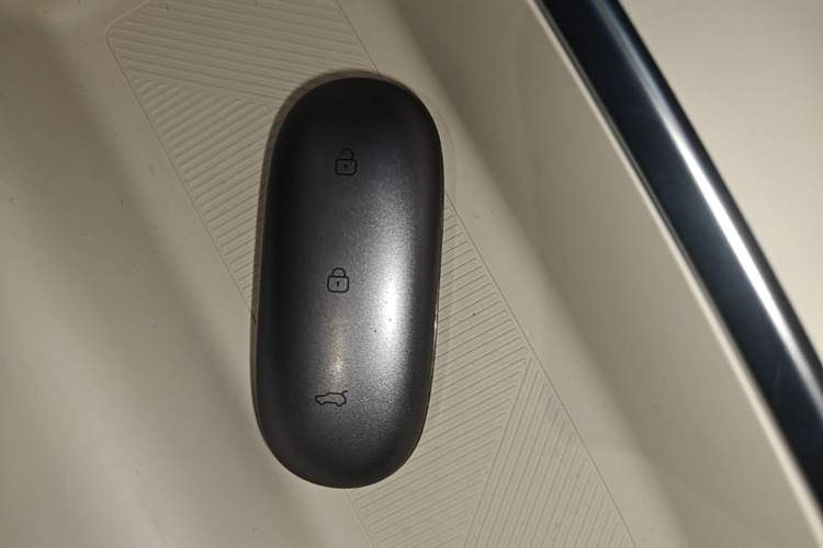 Used Li Auto L8 2025 Max Smart Refresh Edition Vehicle Key