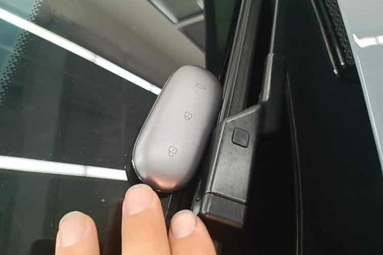 Used Li Auto L8 2025 Max Smart Refresh Edition Vehicle Key