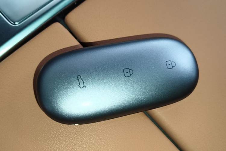 Used Li Auto L8 2025 Ultra Smart Refreshed Edition Vehicle Key