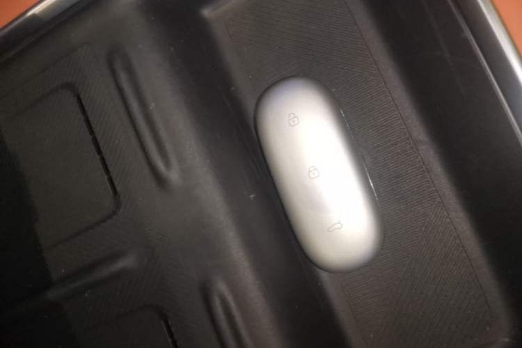 Used Li Auto L8 2025 Max Smart Refresh Edition Vehicle Key