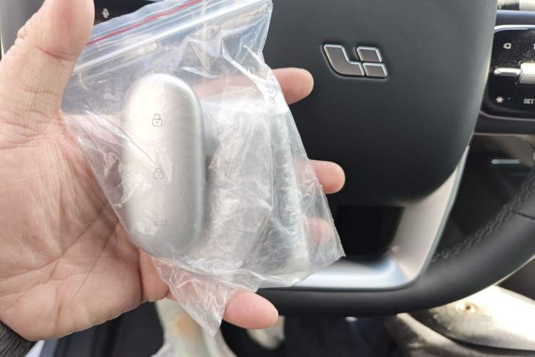 Used Li Auto L8 2025 Ultra Smart Refreshed Edition Vehicle Key