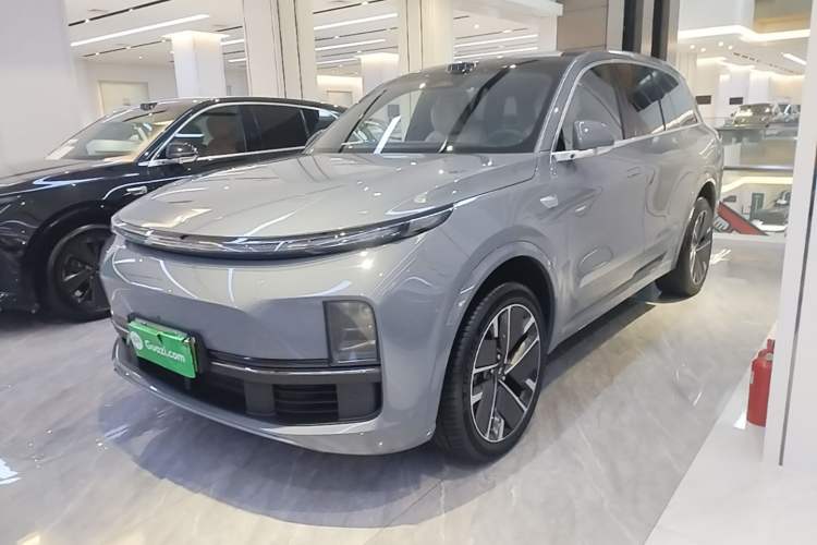 Li Auto L8 2025 Ultra Smart Refreshed Edition