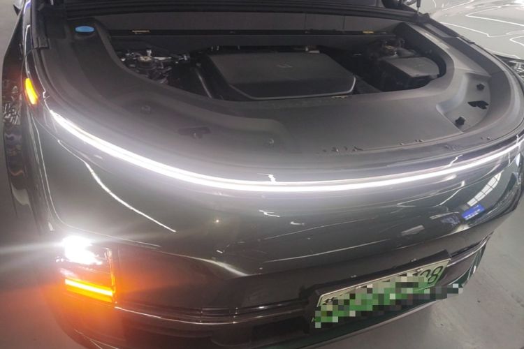 Used Li Auto L8 2025 Ultra Smart Refreshed Edition Engine Bay