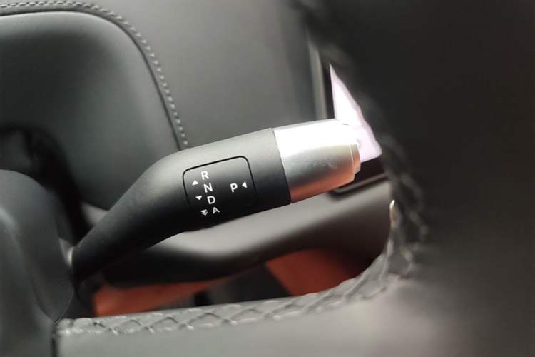Used Li Auto L8 2025 Ultra Smart Refreshed Edition Gear Lever