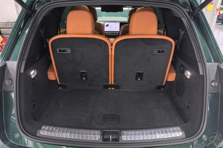 Used Li Auto L8 2025 Ultra Smart Refreshed Edition Interior 1