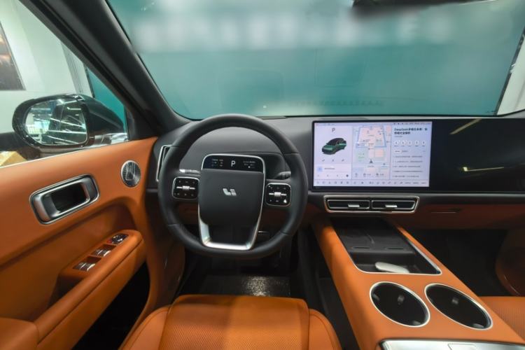 Used Li Auto L8 2025 Ultra Smart Refreshed Edition Interior 10