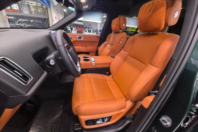 Used Li Auto L8 2025 Ultra Smart Refreshed Edition Interior 11