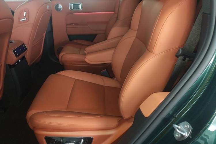 Used Li Auto L8 2025 Ultra Smart Refreshed Edition Left Rear Seat