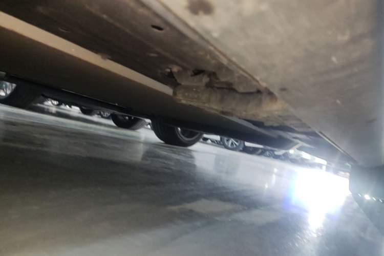Used Li Auto L8 2025 Ultra Smart Refreshed Edition Left Side Sill