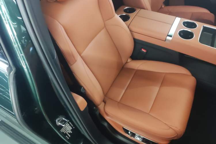 Used Li Auto L8 2025 Ultra Smart Refreshed Edition Right Front Seat