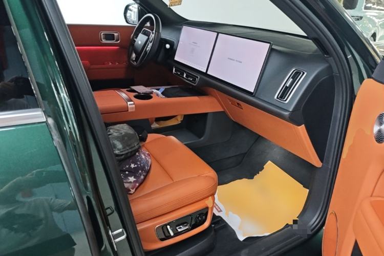 Used Li Auto L8 2025 Ultra Smart Refreshed Edition Right Front Seat