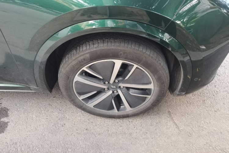 Used Li Auto L8 2025 Max Smart Refresh Edition Right Front Wheel Hub