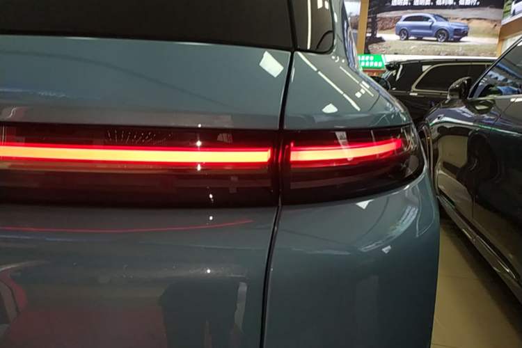 Used Li Auto L8 2025 Ultra Smart Refreshed Edition Right Rear Taillight