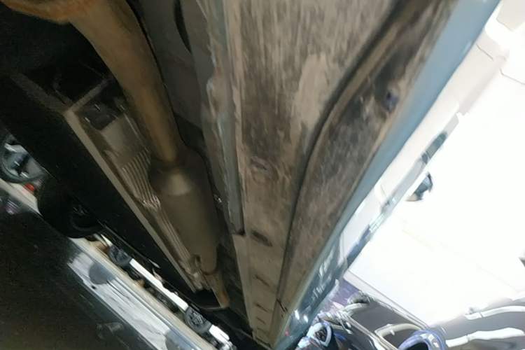 Used Li Auto L8 2025 Ultra Smart Refreshed Edition Right Side Sill