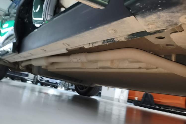 Used Li Auto L8 2025 Ultra Smart Refreshed Edition Right Side Sill