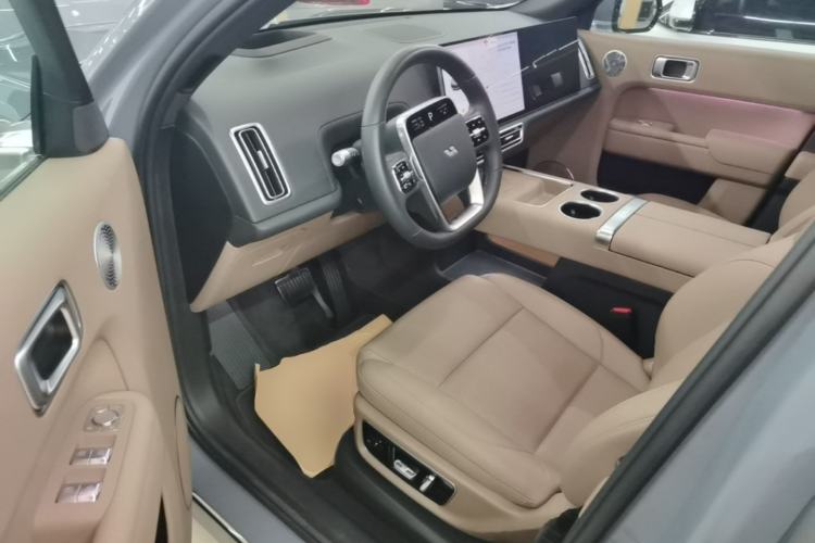 Used Li Auto L8 2025 Ultra Smart Refreshed Edition Driver Seat