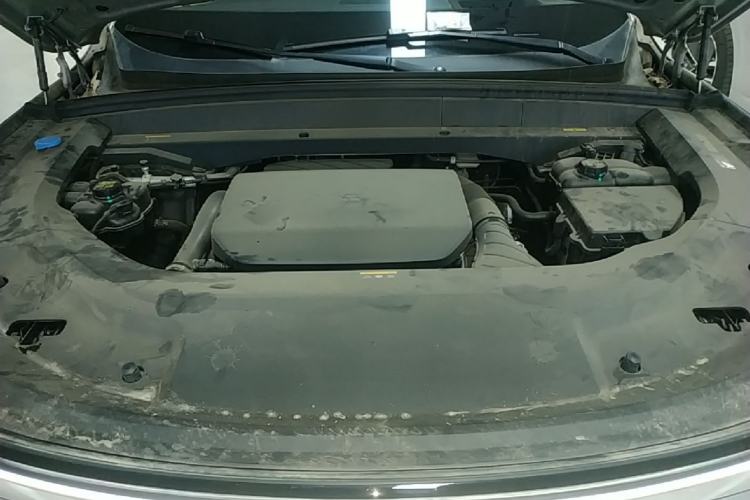 Used Li Auto L8 2025 Ultra Smart Refreshed Edition Engine Bay