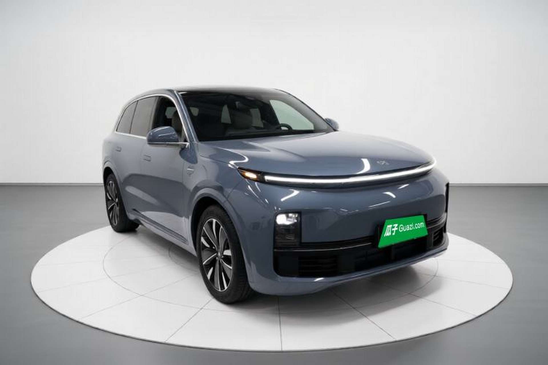 Used Li Auto L8 2025 Pro Smart Refresh Edition Exterior 1