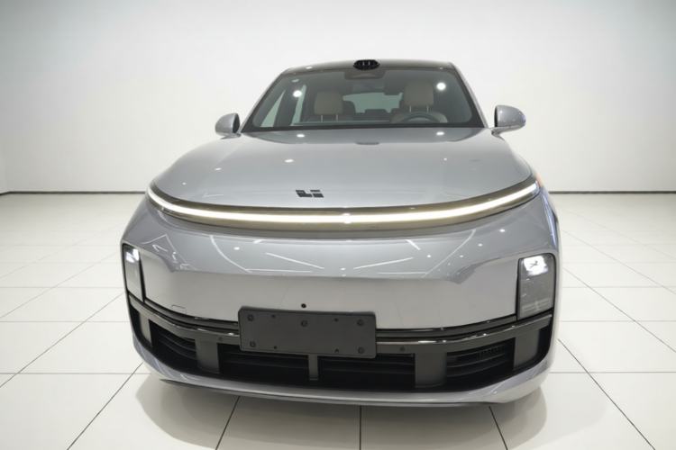 Used Li Auto L8 2025 Ultra Smart Refreshed Edition Front