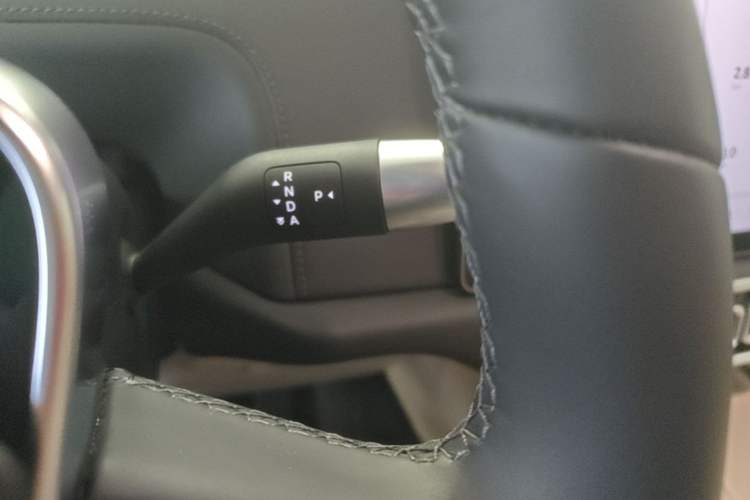 Used Li Auto L8 2025 Ultra Smart Refreshed Edition Gear Lever