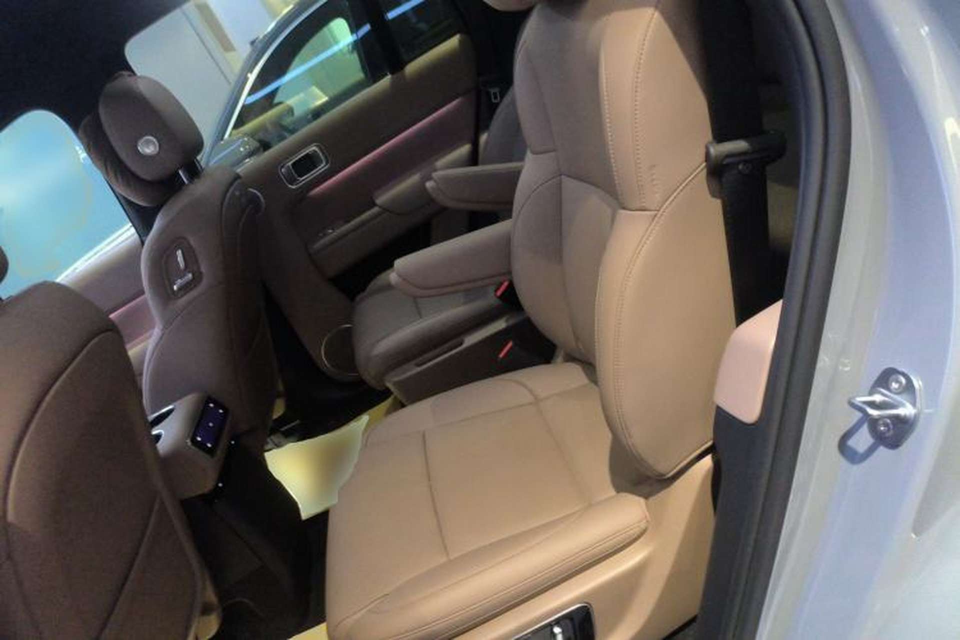 Used Li Auto L8 2025 Ultra Smart Refreshed Edition Left Rear Seat