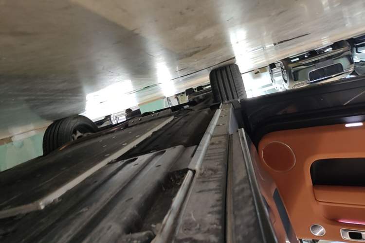 Used Li Auto L8 2025 Ultra Smart Refreshed Edition Left Side Sill