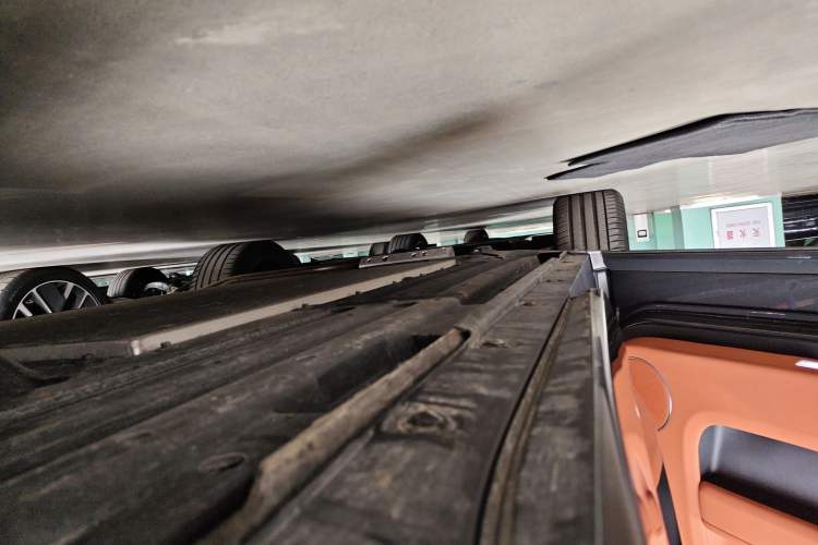 Used Li Auto L8 2025 Max Smart Refresh Edition Left Side Sill