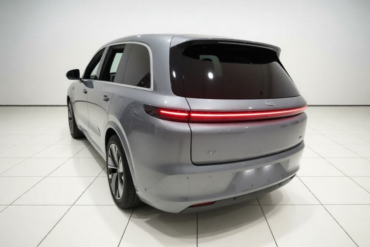 Used Li Auto L8 2025 Ultra Smart Refreshed Edition Rear Left 45 Deg