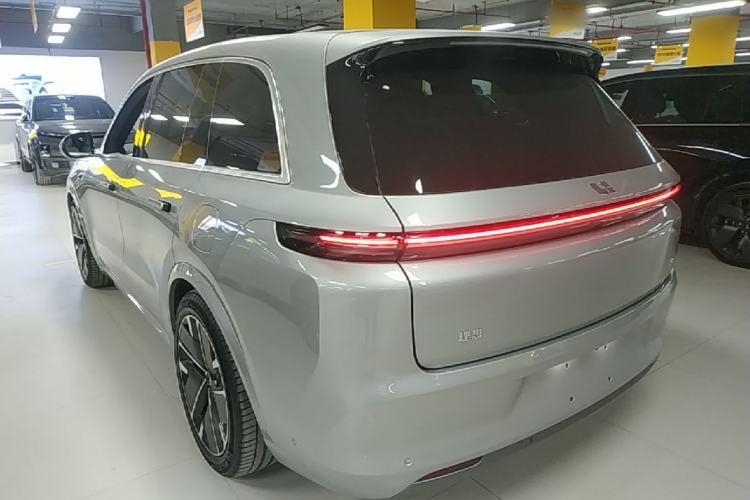 Used Li Auto L8 2025 Ultra Smart Refreshed Edition Rear Left 45 Deg