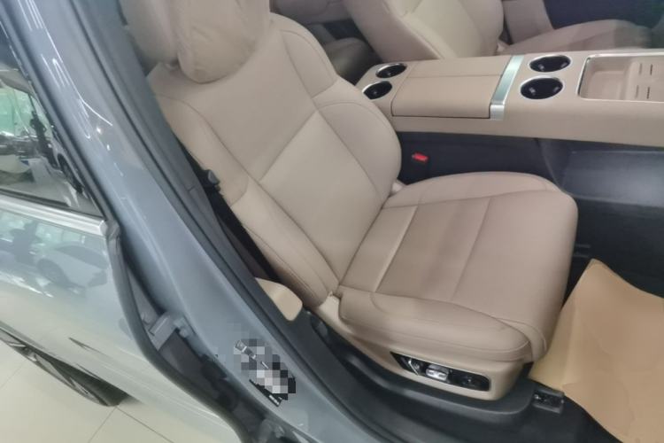 Used Li Auto L8 2025 Ultra Smart Refreshed Edition Right Front Seat