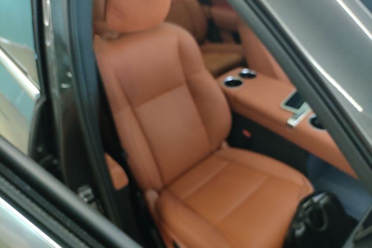 Used Li Auto L8 2025 Ultra Smart Refreshed Edition Right Front Seat