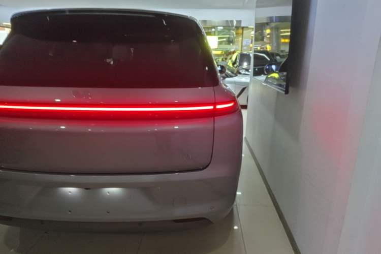 Used Li Auto L8 2025 Ultra Smart Refreshed Edition Right Rear Taillight