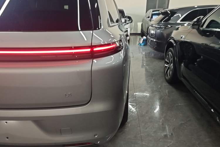 Used Li Auto L8 2025 Max Smart Refresh Edition Right Rear Taillight