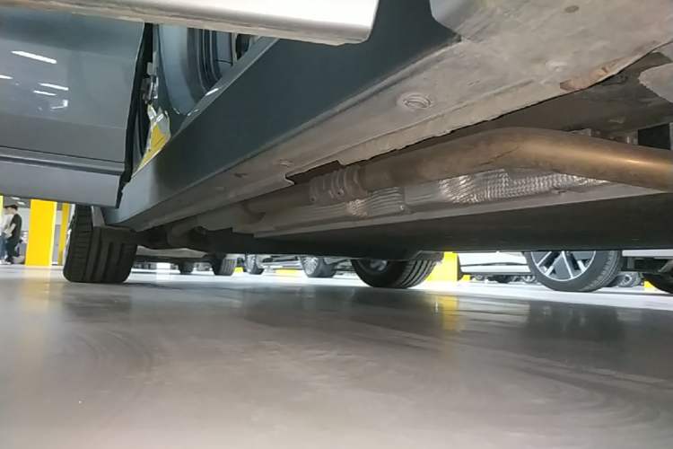 Used Li Auto L8 2025 Ultra Smart Refreshed Edition Right Side Sill