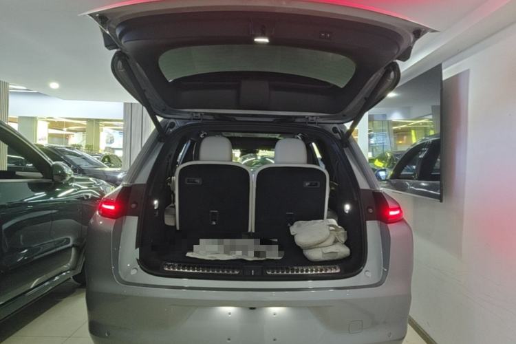 Used Li Auto L8 2025 Ultra Smart Refreshed Edition Trunk