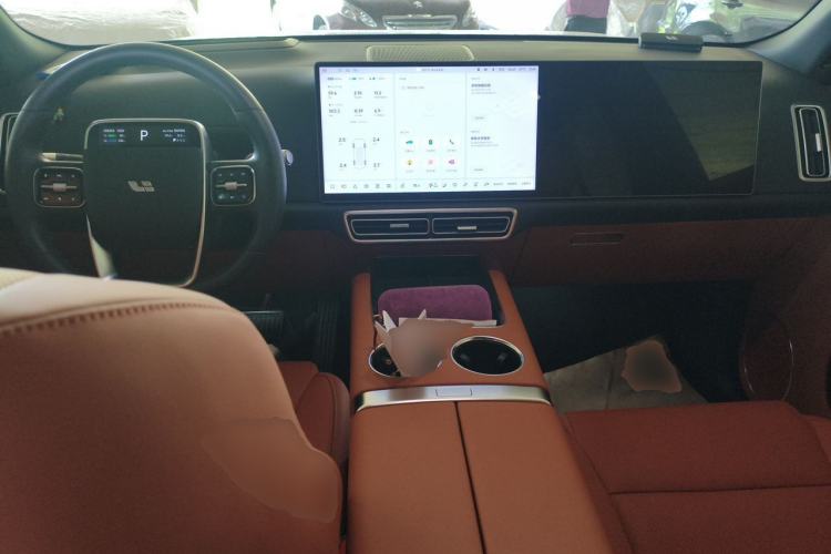 Used Li Auto L8 2025 Max Smart Refresh Edition Center Console